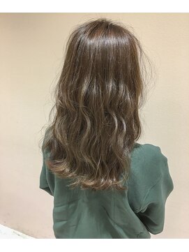 ガレリアエレガンテ 可児店(GALLARIA Elegante) カジュアル・クールな洋服に合うヘアスタイル