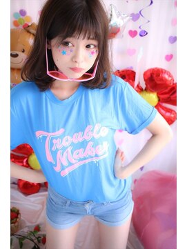 マーリャヘアー(mallia hair) くびれ外ハネミディアム