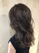 フリックヘアサロン 梅田茶屋町2号店(FLICK HAIR SALON) 巻いたときにでるハイライト×オリーブグレージュ