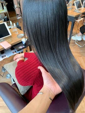 ジーナ 船橋(Zina) オトナ女子ツヤ髪アッシュカラーふんわりミディシースルーバング