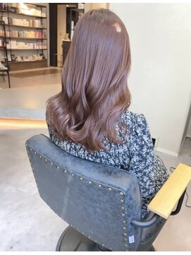 ローレン(Lolen.) 揺れ動くレイヤーカット【ピンクパープル】藤川 侑大