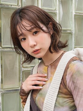 トゥコ(tuco) くびれレイヤーボブエアリーシースルーエアリーミディアム