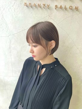 エレノア 自由が丘店(Eleanor) 大人可愛い、ナチュラル丸みショート