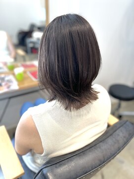 ノチ(Noci) くびれボブ/レイヤーボブ/ブラウンアッシュ/白髪染め/暗髪
