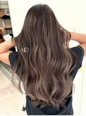 ハイライト白髪ぼかしダブルカラーインナーカラーショートボブ