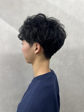 ロウ 札幌(ROW) ニュアンスパーマフェザーショートシャドウパーマスペインカール