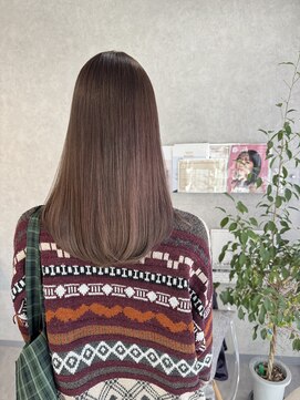リベラルヘアー(Liberal hair) olive beige
