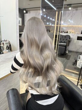 ラピス 千葉(Lapis) シルバーグレージュカラー