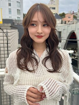 ロンドイディールバンダイ 新潟万代(Lond ideal) レイヤーカット×オリーブベージュ