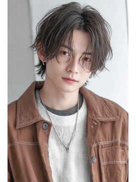 ケシキ 表参道 原宿(kesiki.) フェザーパーマフェザーショート韓国へアセンターパート