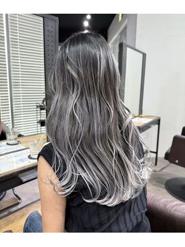 アルカナ 明治神宮前原宿(ARCANA) バレイヤージュ  ハイライト   デザインカラー