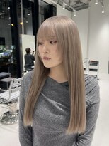 ハーツオオサカ(HE:ARTS OSAKA)&nbsp;大人可愛い韓国ハイトーンロング [韓国ヘア/韓国メイク/韓国]