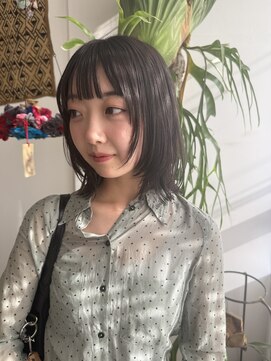 マド(Mado) レイヤーボブ