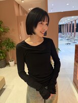 ニナ 梅田(nina) 黒髪×切りっぱなしレイヤーボブ
