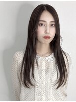 アヴァン(avan.)&nbsp;ストレートロング 黒髪ロング 軽めロング レイヤーカット