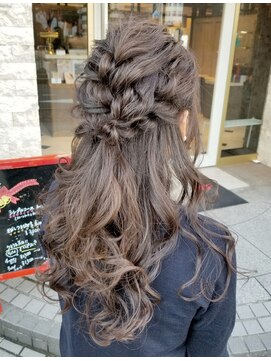 ウノプリール 京橋店(uno pulir) 【unopulir小林】二次会編み込みグレージュハーフアップアレンジ