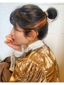 ラキ(laki) お団子ヘアをお洒落に♪