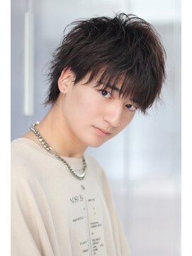 クーエフー(coo et fuu) ほつれパーマで決まるウルフヘア ビジカジ 短髪