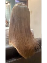 エコル(EKOLU)&nbsp;髪質改善でサラサラベージュ！