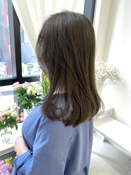 リル(re'll) 《花屋併設》オリーブカラー［酸性ストレート/ヘアセット]