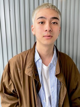 ベロニカ ヘアー(Beronica HAIR) ブロンド×バズ◇