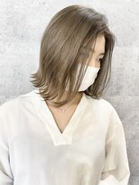 ベア(Bear)&nbsp;ミルクティーベージュダブルカラーボブハイトーンケアブリーチ