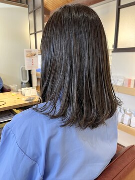 ヘアースタジオ ライト(HAIR STUDIO LIGHT) オレンジ味を抑えたくすみアッシュ☆