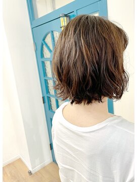 リアン(Lian) 【パーマ】切りっぱなしボブにパーマデザイン