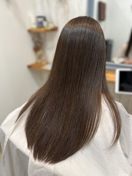 ルヴェール 茜部店(LeVert) 艶髪ロングストレート