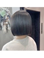 ロンドシエル 横浜(Lond ciel)&nbsp;イメチェン外ハネボブ美髪ワイドバングミディアムレイヤーカット