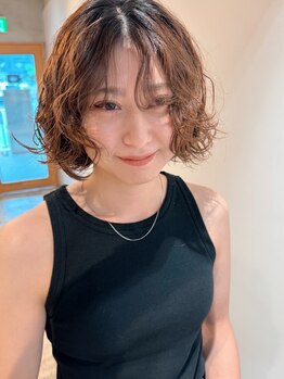 ユニ(uni)の写真/メンズもレディースもパーマが人気♪ダメージレスにこだわったデジタルパーマも◎理想のスタイルをご提案＊