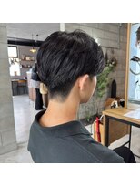 ブロック(BLOCK.)&nbsp;刈り上げセンターパート