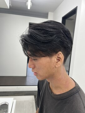 ステージ(STAGE) センターパート　コンマバング　ニュアンスパーマ