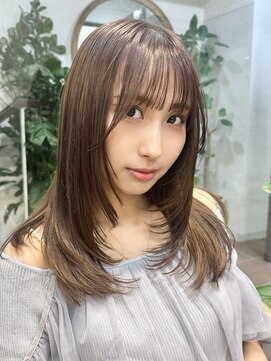 サンク 原宿 表参道(cinq) ヘーゼルベージュヘーゼルグレージュブリーチなしダブルカラー