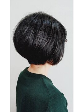 ラパス(LAPAZ) ショートボブ