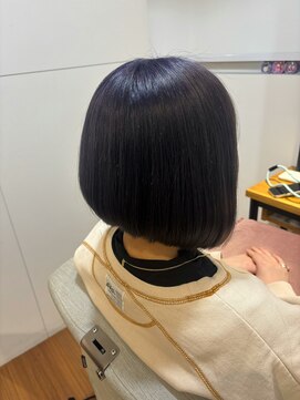 アニュー 大宮店(ANEW) 前下がりボブ インナーカラー