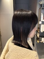 インス(ensue) 20代30代小顔似合わせ切りっぱなしボブ◎透明感カラー