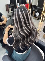 アネラ 大宮(Anela)&nbsp;エクステでピンクハイライト♪