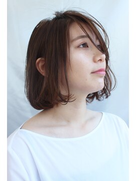 ココ 鷹匠(COCO) spring Bob ストレート/白髪染め/ヘッドスパ/リタッチ