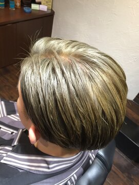 バーバーショップ オールドニュー(BAR BER SHOP OldNew) ツーブロ!メローグレージュ