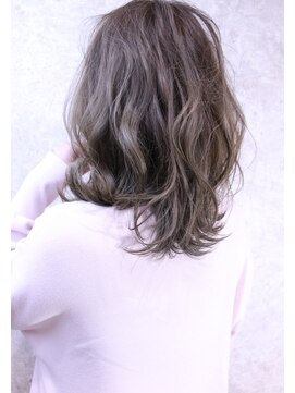キャアリー(Caary) 福山市 ヘアカラー人気グレージュ+ひし形シルエット⇒Caary♪