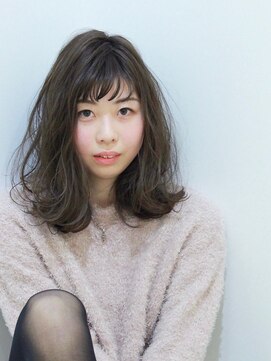 エムスラッシュ センター南(M.SLASH) ■オリーブカラーのフラッフィウェーブM.SLASHセンター南17-10★