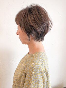 ウィロー(WILLOW) 【WILLOW】明るいお白髪染めショートボブ(井下貴史)