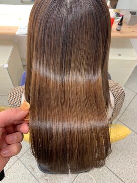 凪の旅先 髪質改善『ヘアエステ』【バスセンター前駅 縮毛矯正 髪質改善】