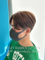 レジット メンズ ヘアサロン(LEGIT MEN's HAIR SALON)&nbsp;前下がりセンターパート