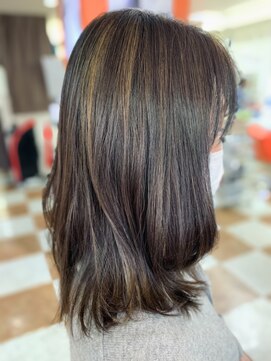 ビューティーサロン カワチ 中庄駅前店(Beauty Salon KAWACHI) 白髪隠しハイライト＆ローライト
