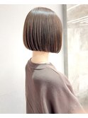 艶ストレートボブ/切りっぱなし/メルティカラー[横浜駅]