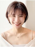 大人可愛い30代40代50代小顔ウルフレイヤーボブ丸みショートボブ