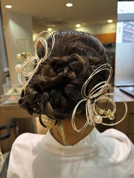 ヘアサロン アウラ(hair salon aura) パーティセット結婚式ヘアヘアセット成人式ヘア