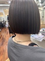 グランルッソ 岡山イオン前(GRAN LUSSO)&nbsp;酸性ストレート切りっぱなしボブ